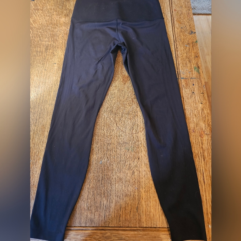 Knix Black Seamless LeggingsHiTouch™️ High Rise Legging